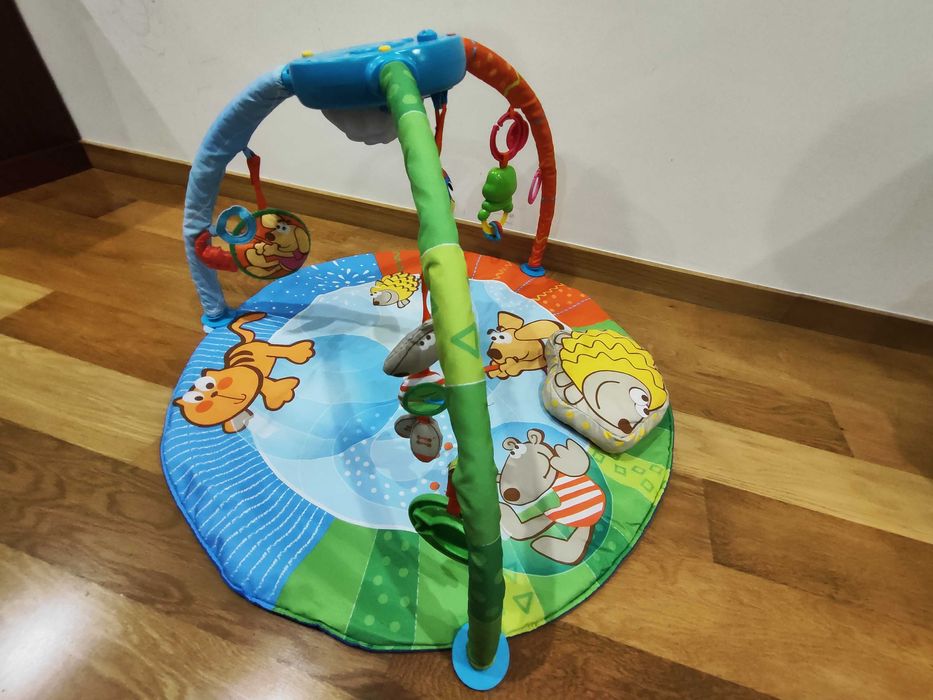 Ginásio interativo Bubble Gym da Chicco como novo