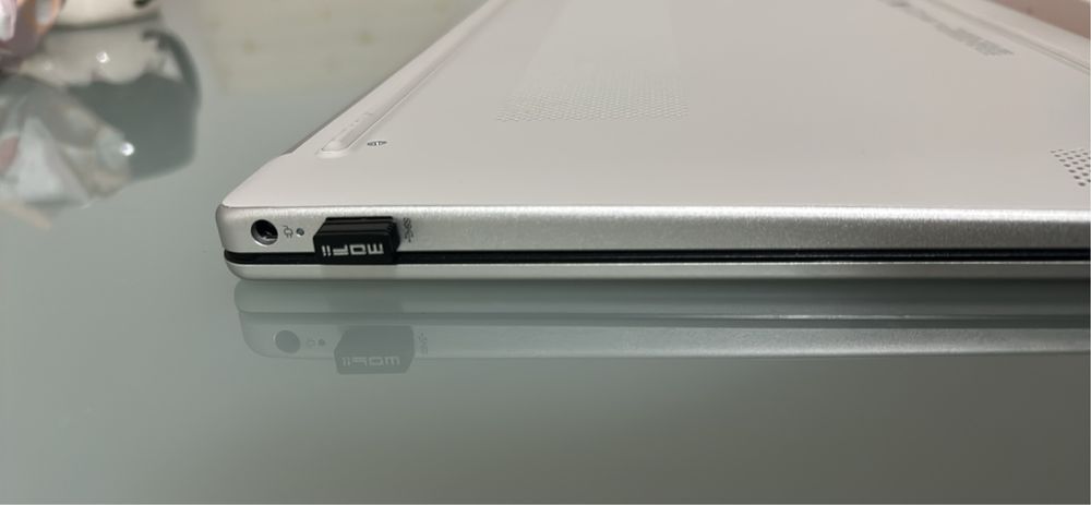 Portatil LAPTOP HP