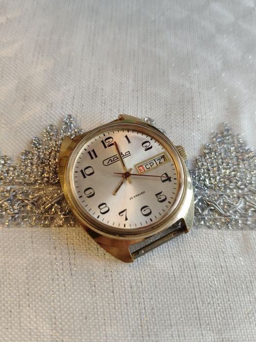 Zegarek męski mechaniczny Slava z datownikiem pozłacana