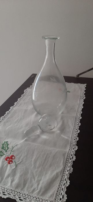 Serviço Garrafa de licor e 11 copos
