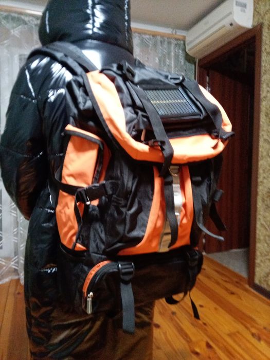 Рюкзак з сонячною системою акумулятор переходники вир-во Польщі
