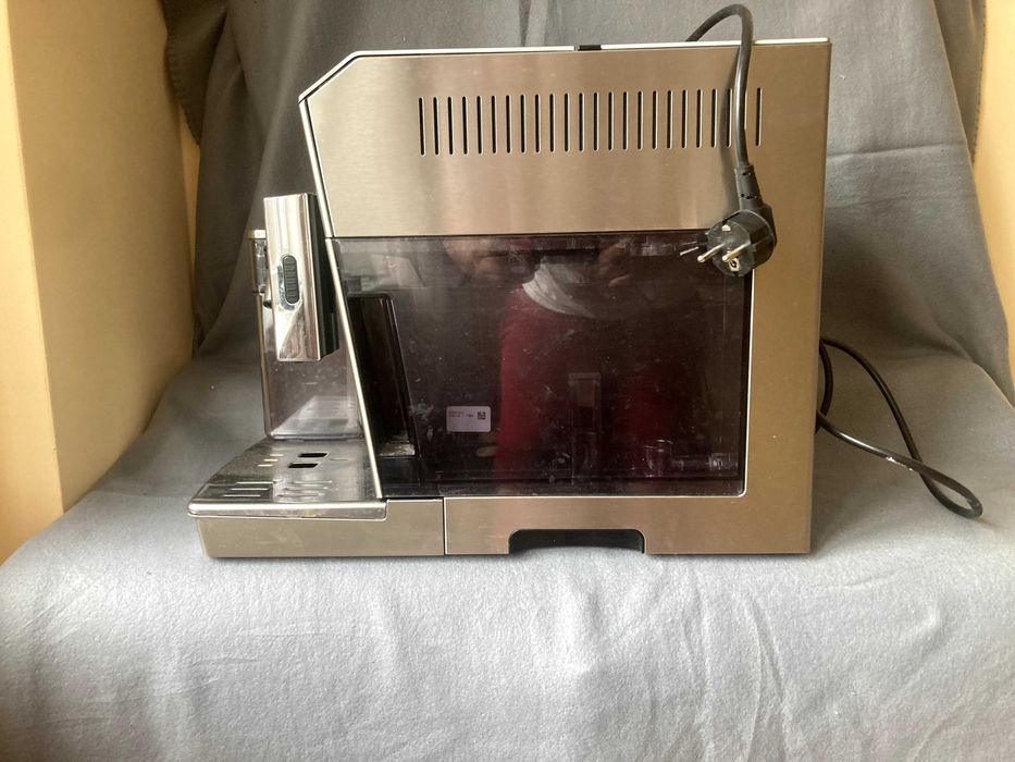 Кофемашина Delonghi PrimaDonna S Evo Deluxe ECAM 510.55 M