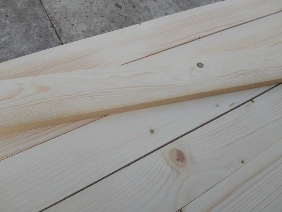 1,1 m Deska heblowana świerkowa