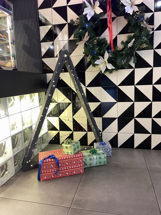 Ялинки з дерева декоративні