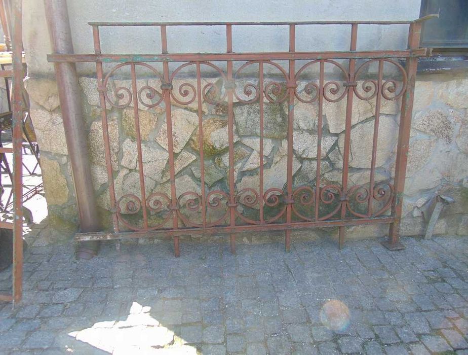 Secesyjna kuta krata na płot,płotek,cena za 1 szt.