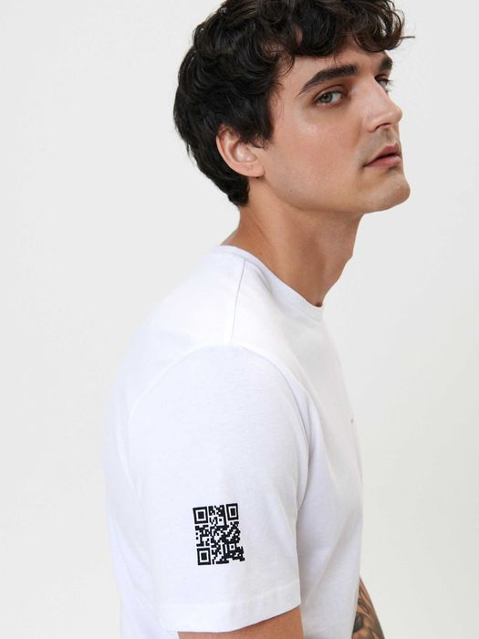 biały t-shirt męski Sinsay