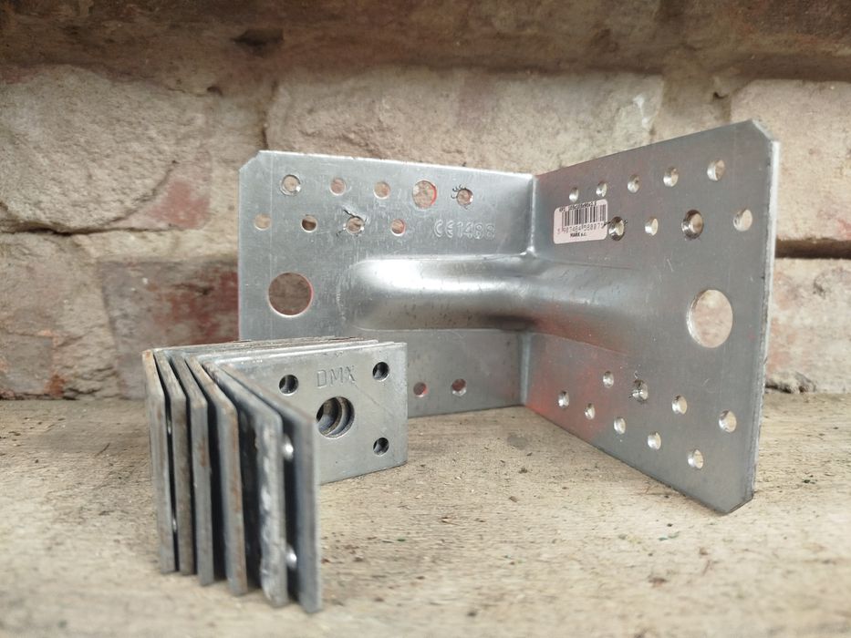 Kątowniki , łączniki, wspornik -zestaw