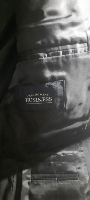 Fato cinzento escuro tamanho 46