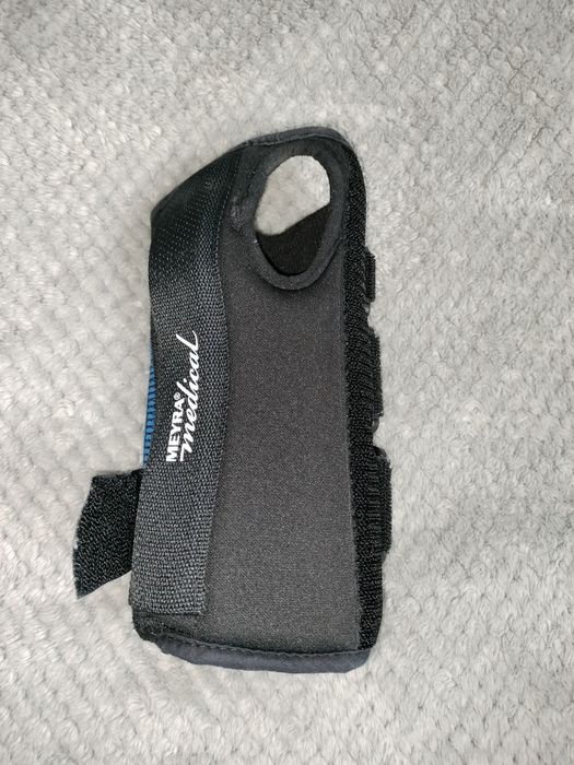 Orteza na nadgarstek prawa Meyra Medical Versa Fit