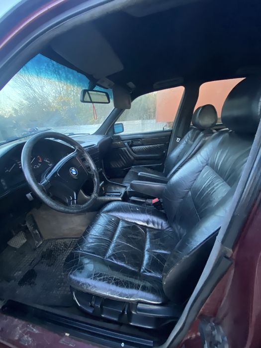 Продам е34 м51 гарний стан