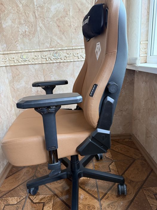 Геймерське крісло Anda Seat Kaiser 3 L (Bentley Brown)