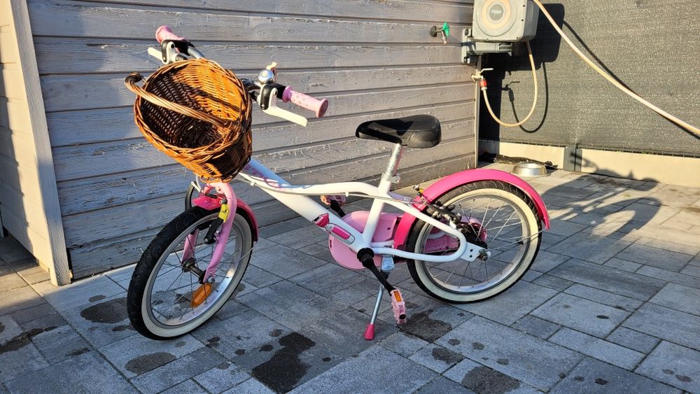 Sprzedam rowerek dziewczęcy B-twin Docto girl  500, koła 16 cali