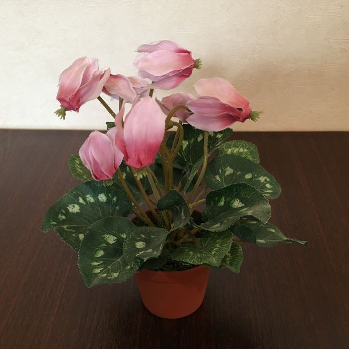 Цветы искуственные для декора дома