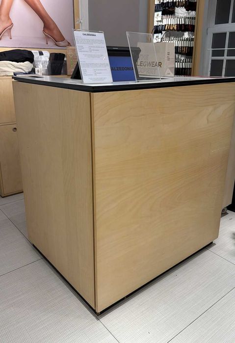 Móvel Mesa de Caixa comercial