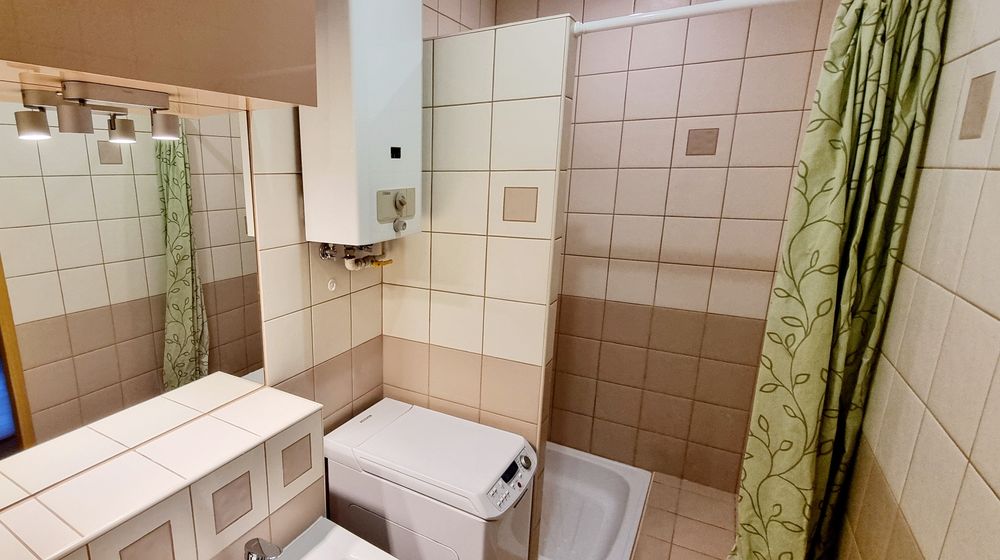 Mieszkanie 2 pokojowe z klimatyzacją i CO miejskim w ścisłym centrum. - View 2