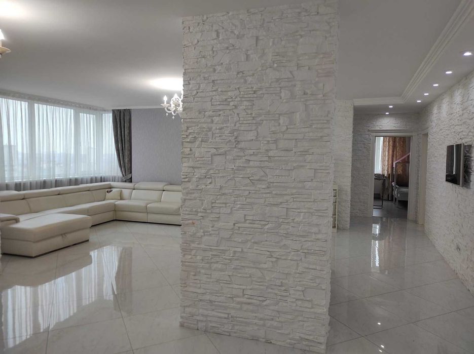 Від власника, Севастопольська пл. пр-т Лобановського, 6А, 3-кім