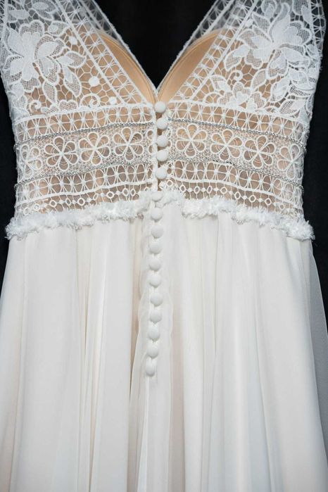 Suknia ślubna BOHO koronka