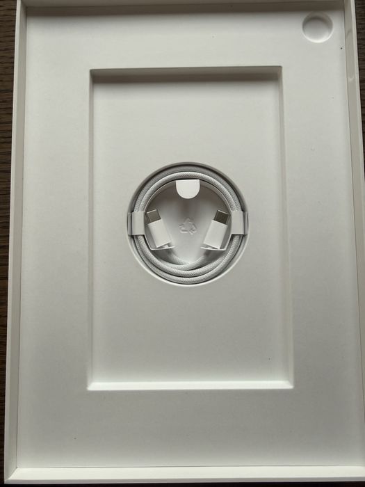 IPad A16 - tablet generacja 11 - stan idealny