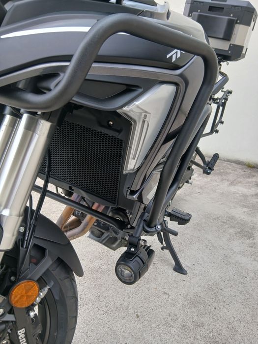 Benelli TRK 702 (Euro5+) 2025 Apenas 148Km!