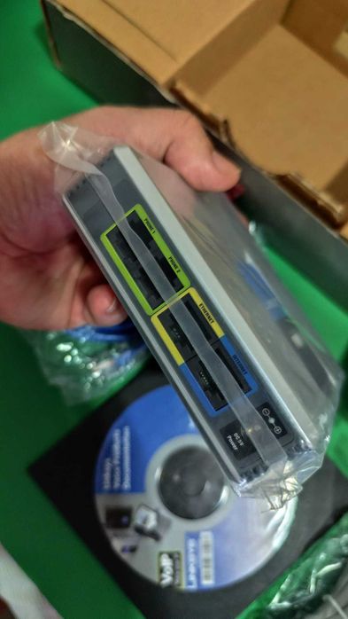 Linksys SPA2102-R2 VoIP Adapter Cisco SIP ATA Novo na Caixa (2unid).
