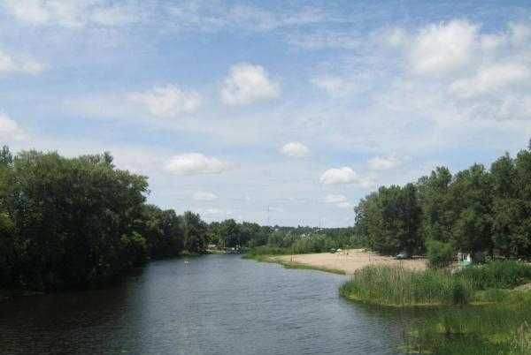 Ділянка під забудову 6 соток з виходом на берег річки