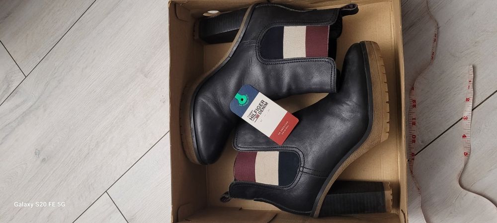 Botki tomy hilfiger 40