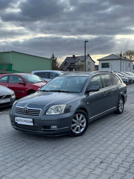 Toyota Avensis 2.0 LPG*SuperStan*BezRdzy*Oszczedny*Rodzinne*Zamiana