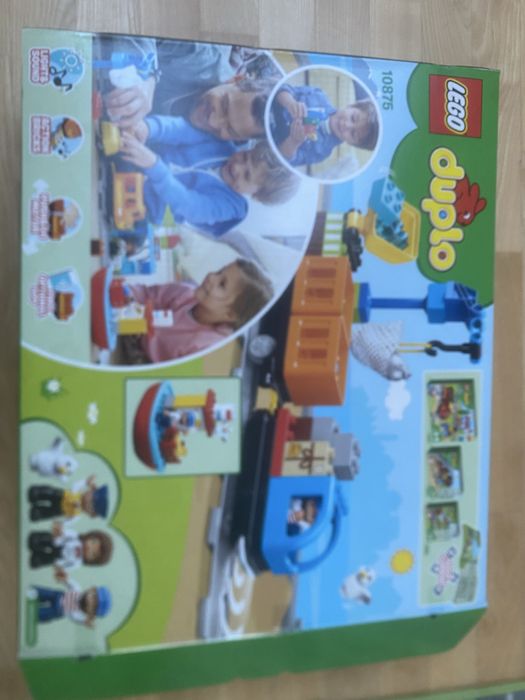 LEGO Duplo zestaw Pociag towarowy. Kompletny