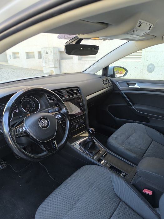 Volkswagen Golf Variant 1.6 TDI GPS