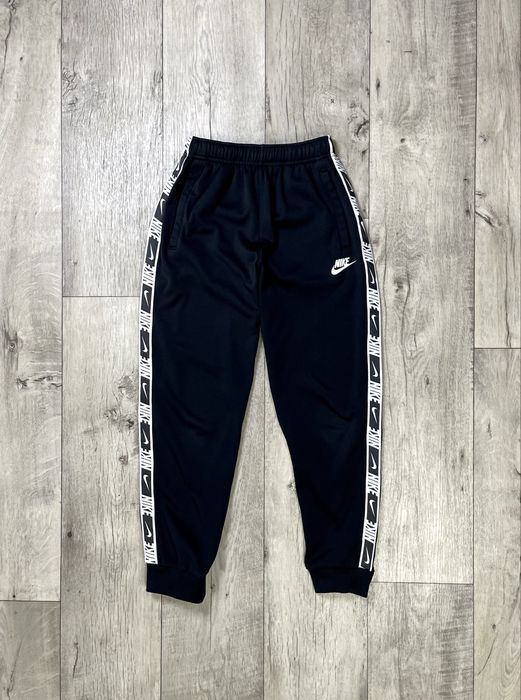 Nike dri-fit штаны 147-158 см подростковые спортивные на манжетах