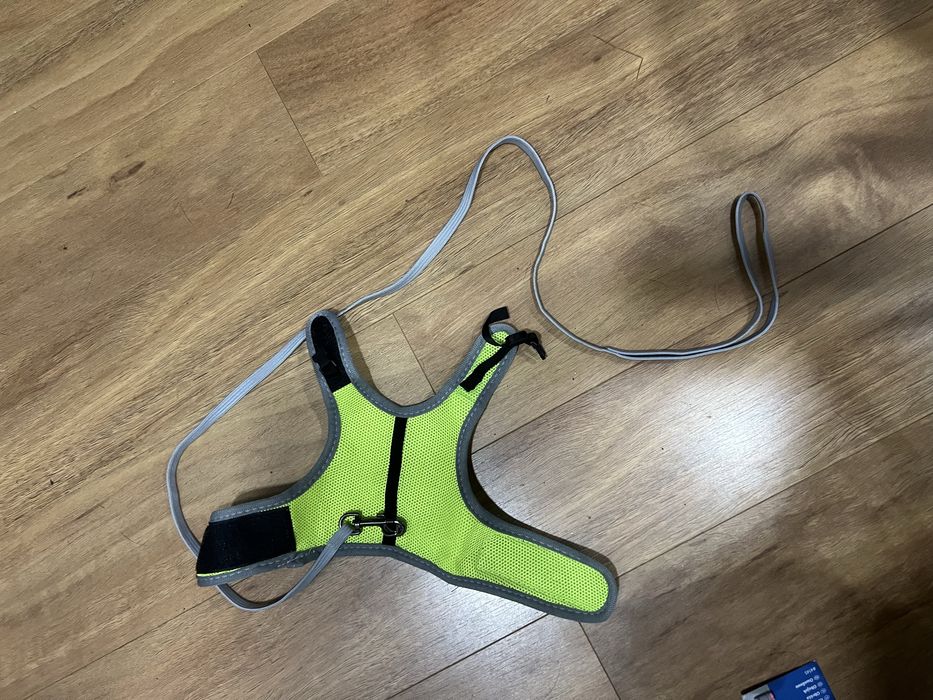 Corpete / trela para coelho ou animal pequeno