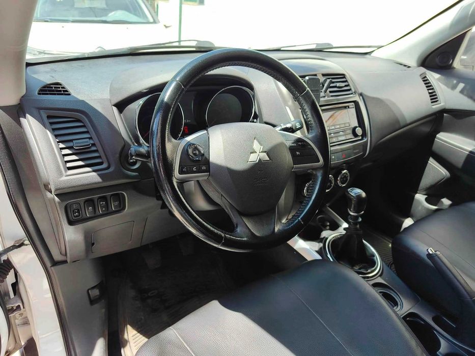 Mitsubishi asx 1.8 di-d Instyle