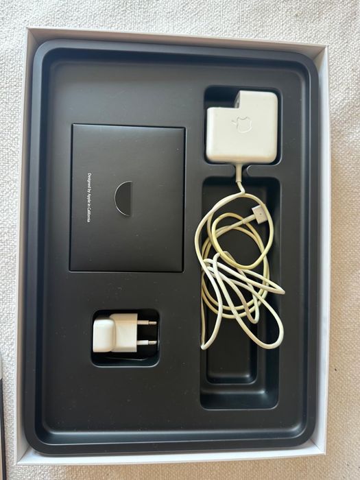 MacBook Air 13”