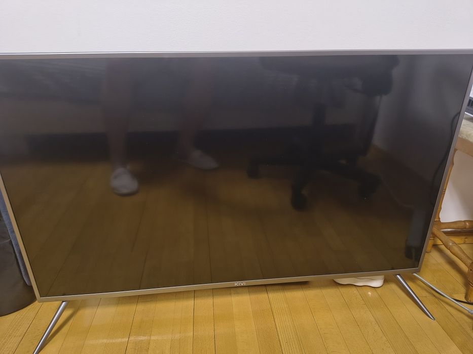 Kivi 43UR50GU  повністю робочий