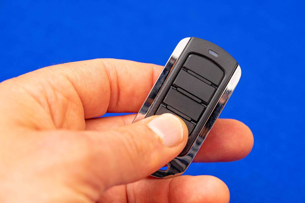 Comando de garagem universal multi frequencia 280Mhz-868Mhz