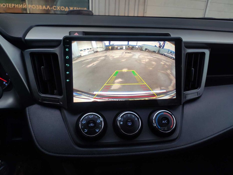 Новинка Штатная магнитола Toyota RAV4 экран Qled 4GB/64GB