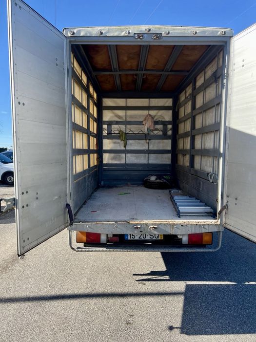 Hyundai H1 2.5 Diesel Com caixa e lonas
