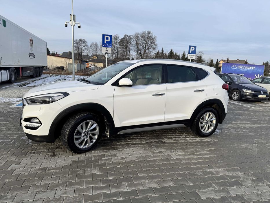 Hyundai Tucson  1.7 CRDi