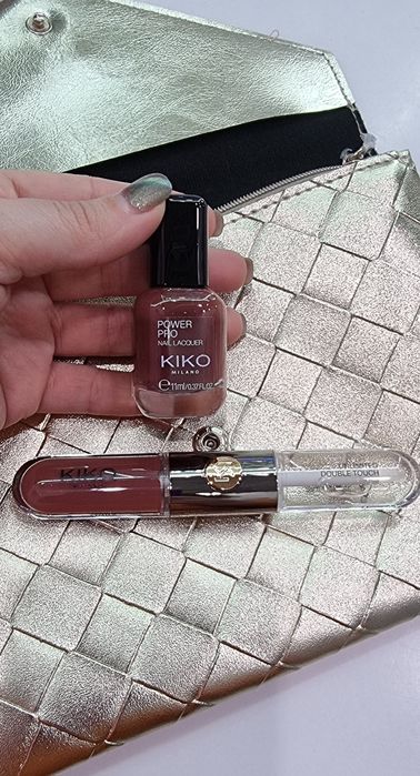 Набір Косметичка, лак для нігтів,  блиск для губ KIKO