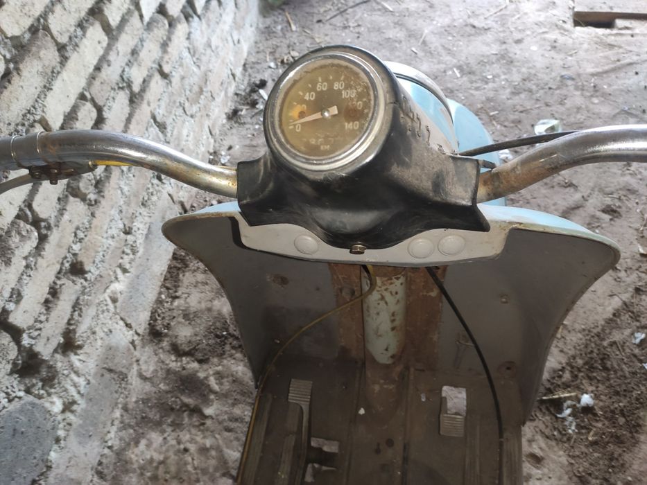 Продам мотороллер Муравей