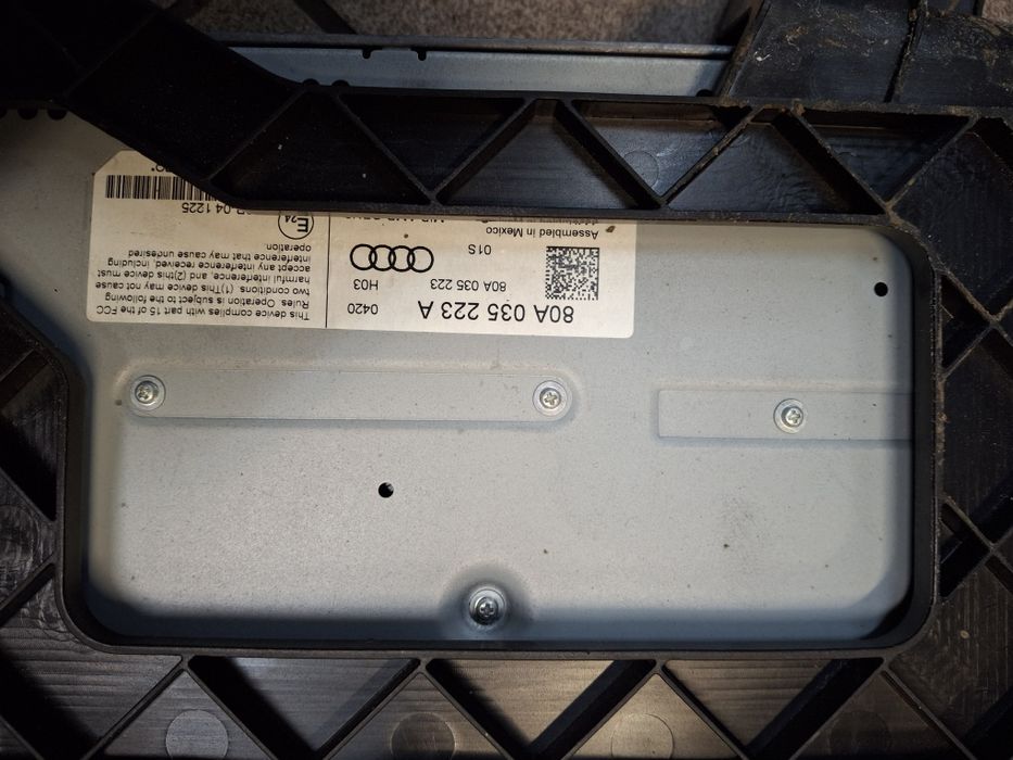 Wzmacniacz Audi Q5 BANGAnd OLUFSEN 80A035223A