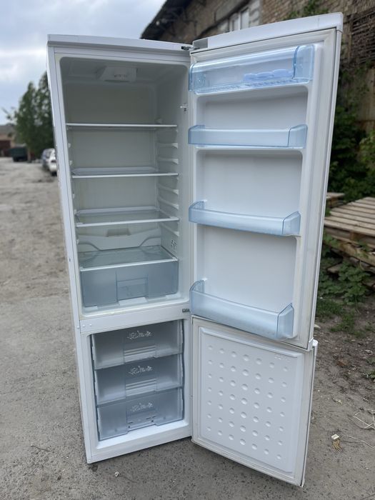 Холодильник BEKO