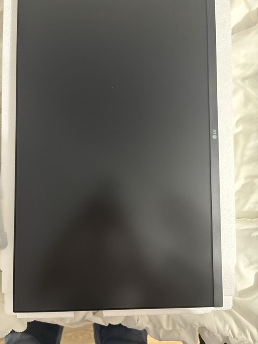 Monitor LG 27 cali full HD 100 Hz