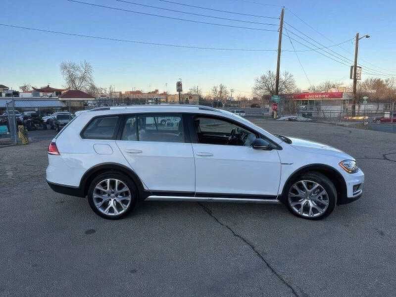 2019 Volkswagen Golf Alltrack