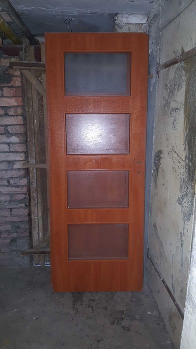 Drzwi pokojowe  80 i  łazienkowe 70