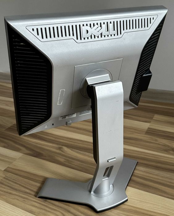 Monitor Dell 1707FPt 17" LCD 1280×1024 - Sprawny, Kompletny Zestaw