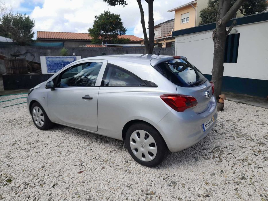 Opel Corsa 1.3CDTI A/C Nacional 2016 c/ iva dedutivel no preço
