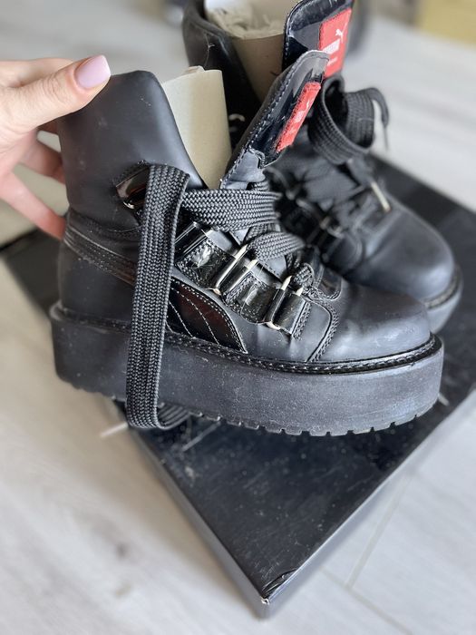 Оригінальні демісезонні боти Puma