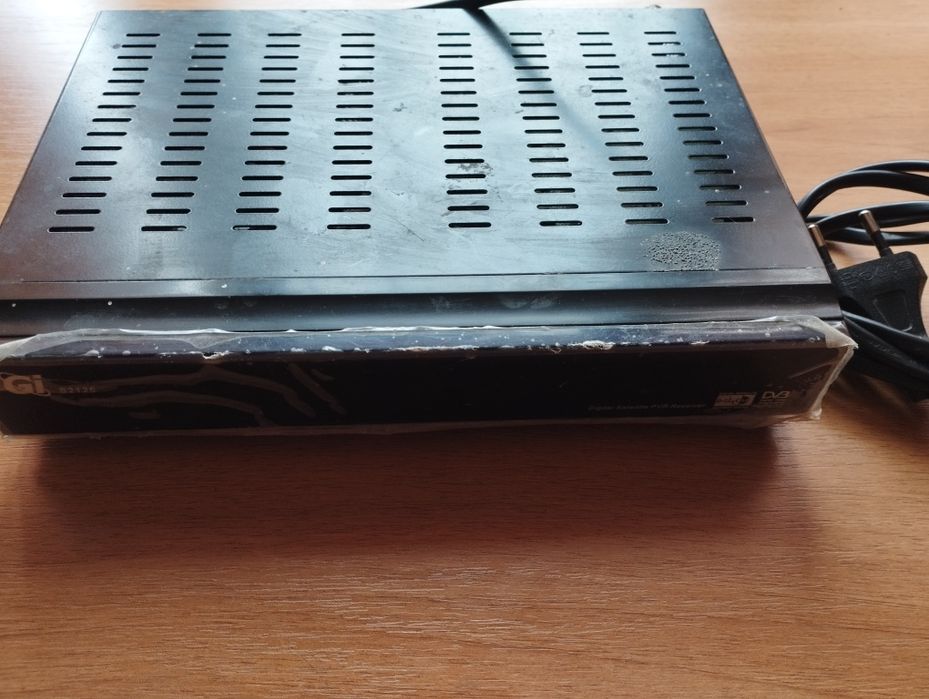 спутниковый ресивер GI S2125