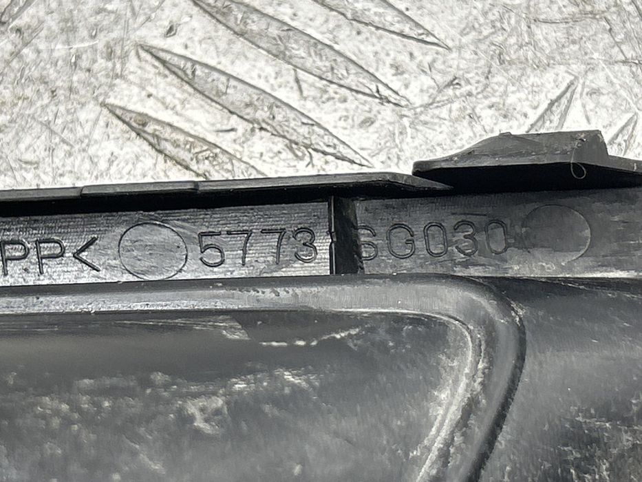 Накладка противотуманной фары левая 57731SG030 для Subaru Forester 4 S